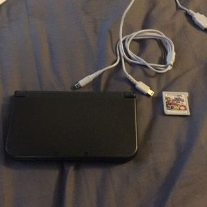 Nintendo 3DS XL + Game + Charger